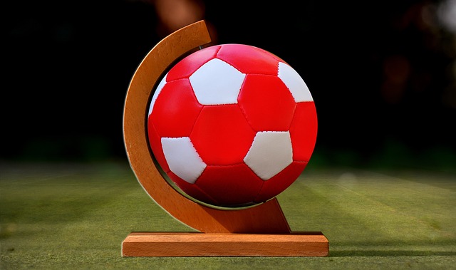 而AC米兰 而AC米兰